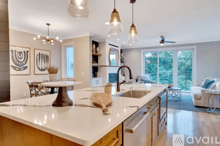 Chattanooga House: 208 Baker Street