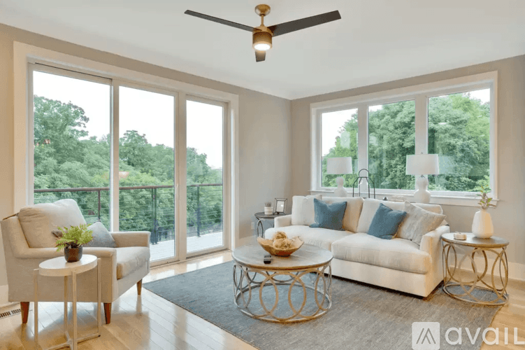 Chattanooga House: 208 Baker Street
