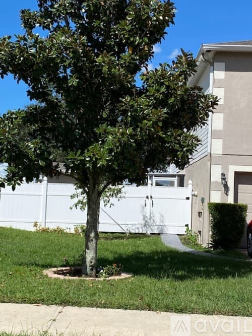Clermont House: 2950 White Magnolia Loop