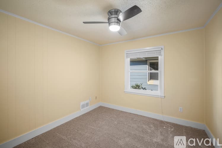 Germantown House: 8044 Neshoba Road