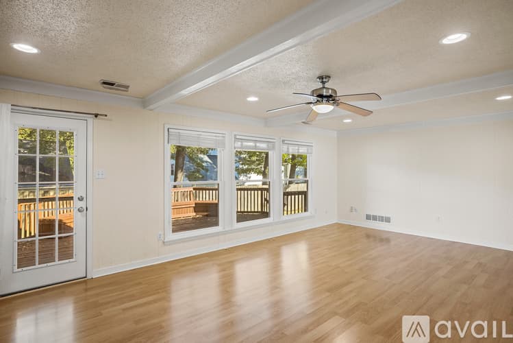 Germantown House: 8044 Neshoba Road
