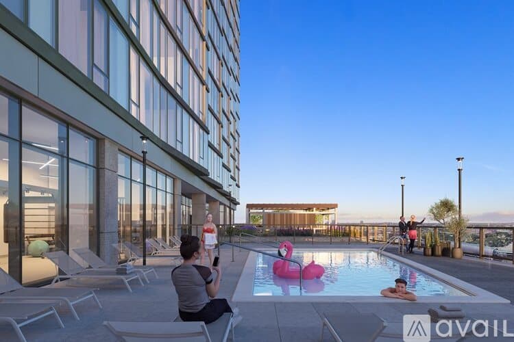 Chicago Apartment: 2217 S Wabash Ave