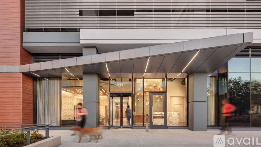 Chicago Apartment: 2217 S Wabash Ave