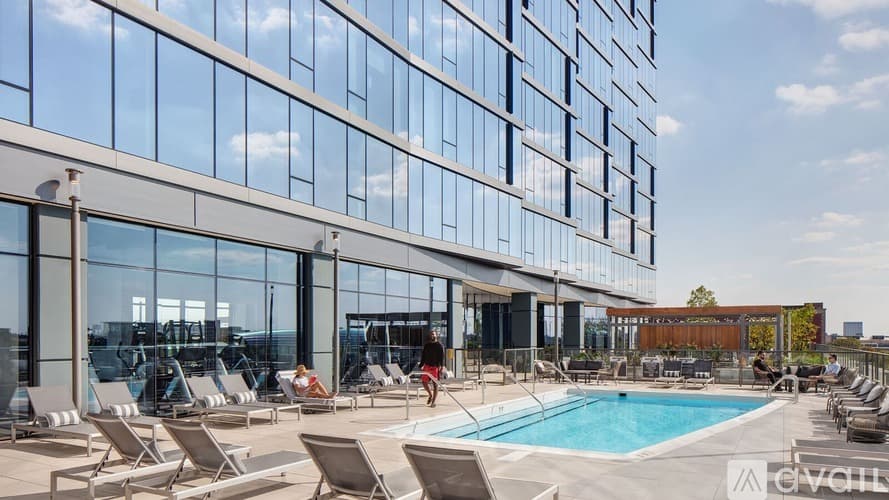 Chicago Apartment: 2217 S Wabash Ave