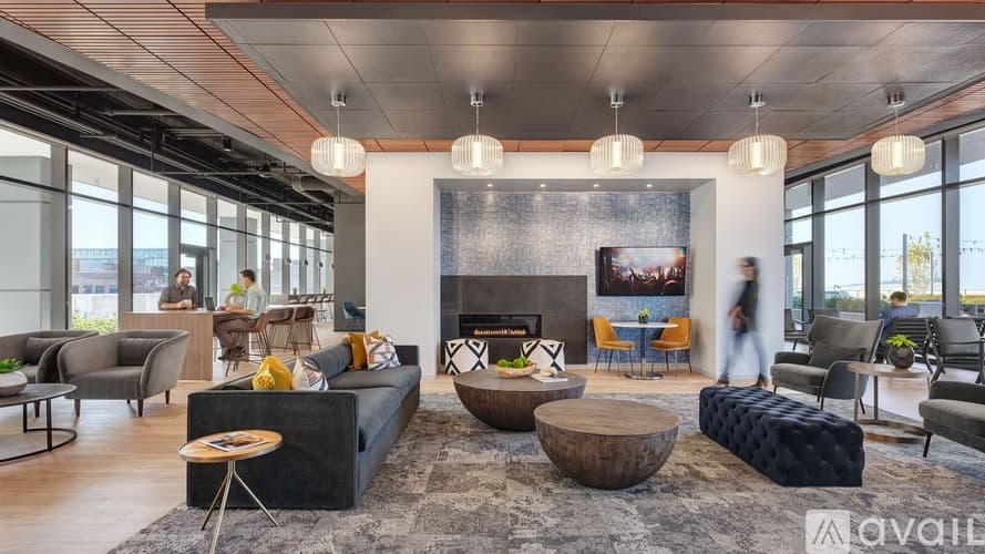 Chicago Apartment: 2217 S Wabash Ave
