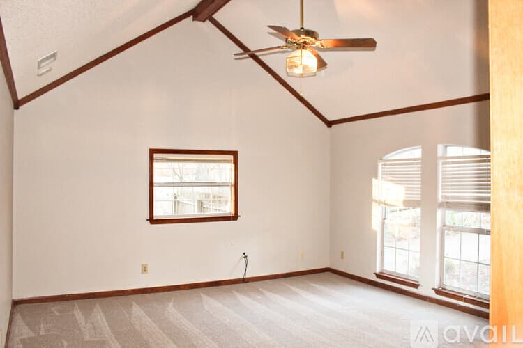 Bartlett House: 3470 Oak Rd