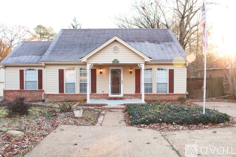 Bartlett House: 3470 Oak Rd