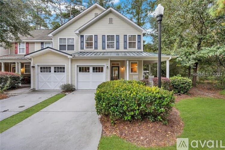 Bluffton Townhome: 27 Sugar Maple Lane