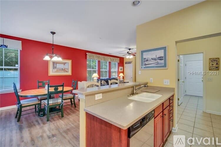Bluffton Townhome: 27 Sugar Maple Lane