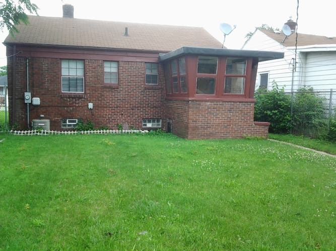 Gary House: 2511 Wabash Ave