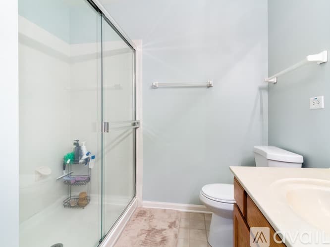 Cary House: 128 New Haven Dr