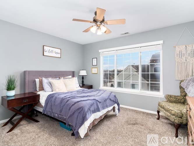 Cary House: 128 New Haven Dr