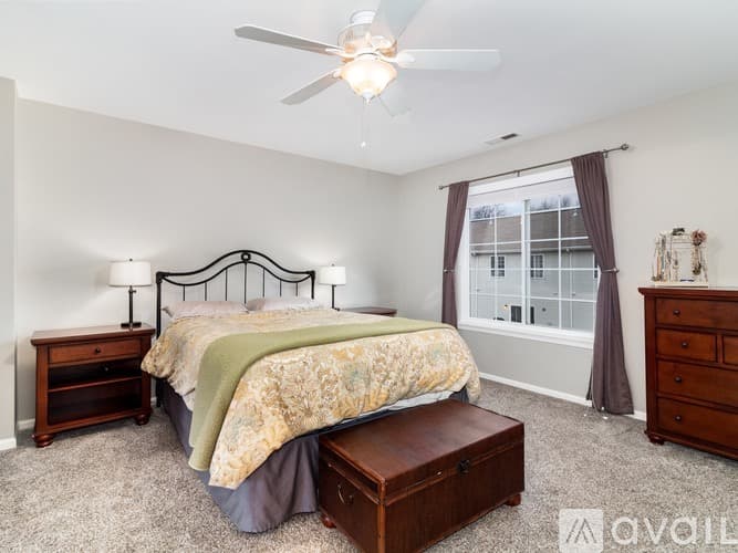 Cary House: 128 New Haven Dr
