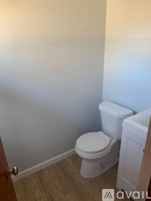 Rome Apartment: 105 Acadia Dr NW