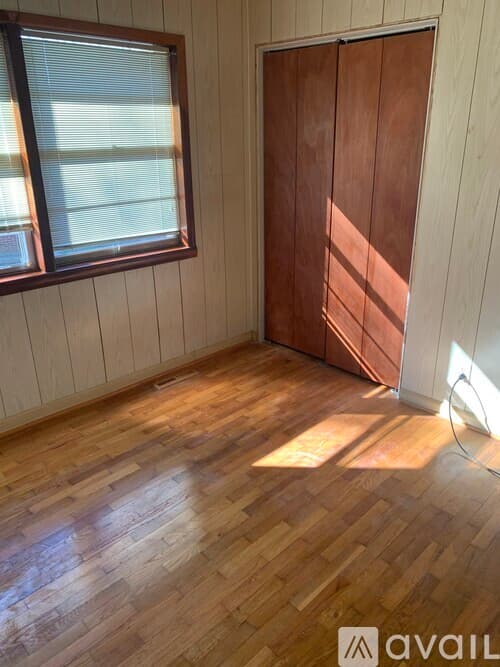 Rome Apartment: 105 Acadia Dr NW