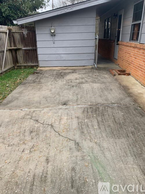 Rome Apartment: 105 Acadia Dr NW
