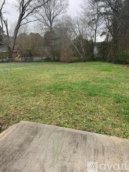 Rome Apartment: 105 Acadia Dr NW