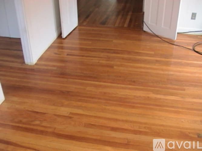 Salem Apartment: 13 Becket Street