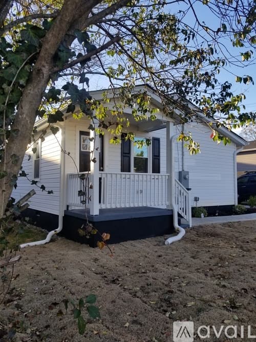 Greenville House: 4 Bigby Street
