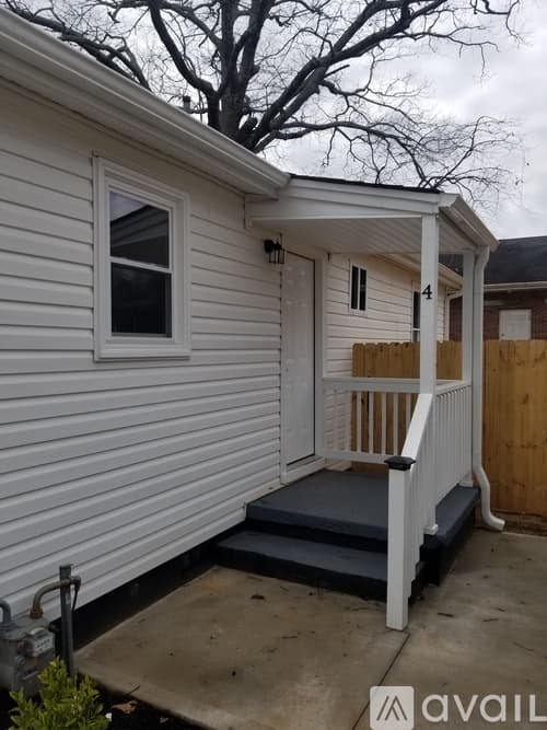 Greenville House: 4 Bigby Street