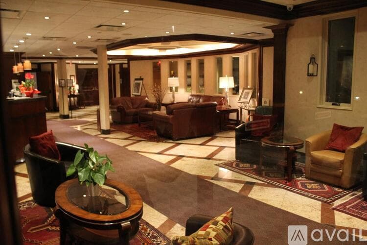 Norwalk Apartment: 99 East Avenue
