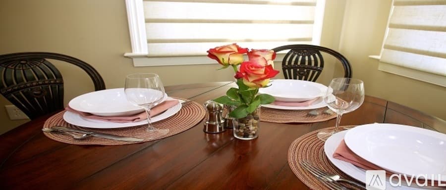 Norwalk Apartment: 99 East Avenue