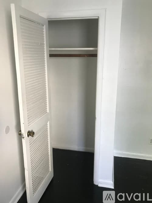Goldsboro House: 224 Wayne Avenue
