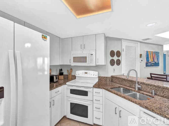 Hutchinson Island Condo: 3870 N Highway A 1 A Ph 5