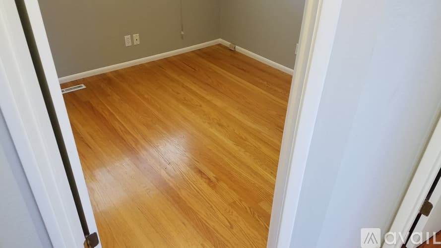 Moraga House: 29 Thorndale Place