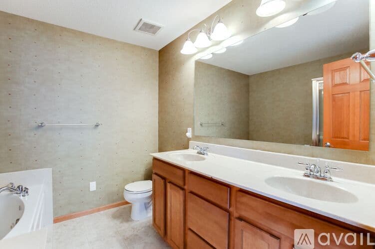 Woodbury Townhome: 3331 Cherry Lane