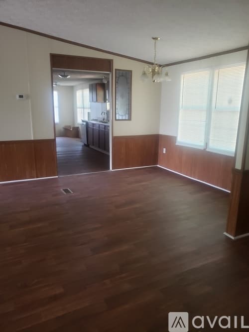 Milledgeville House: 108 Kay Avenue Northeast