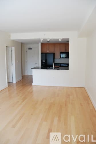 Washington Condo: 4101 Albemarle Street Northwest