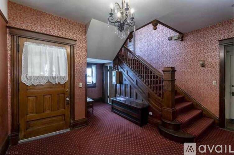 Madison Apartment: 407 Wisconsin Avenue