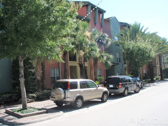 Tampa Apartment: 2411 W Horatio St