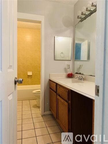 Houston House: 2607 Cypressvine Drive
