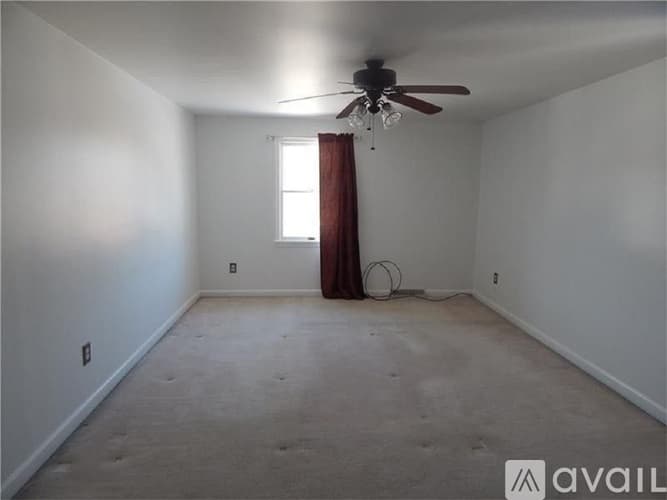 Wexford House: 10006 Oakridge Dr