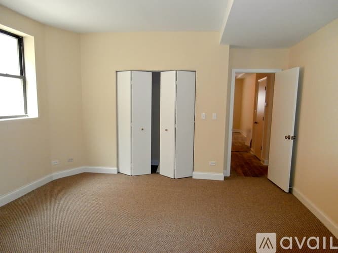 Chicago Apartment: 2803 W Lawrence Ave