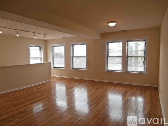 Chicago Apartment: 2803 W Lawrence Ave