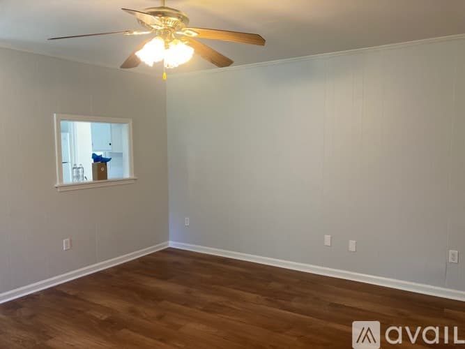 Mount Pleasant House: 1133 Island View Dr