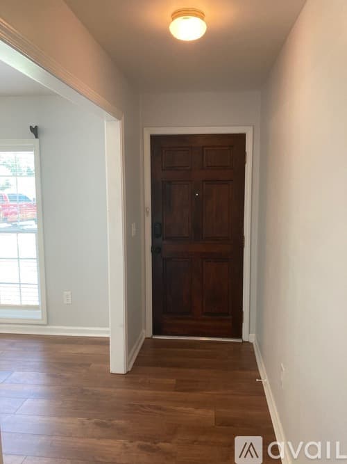 Mount Pleasant House: 1133 Island View Dr