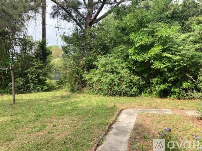 Mount Pleasant House: 1133 Island View Dr