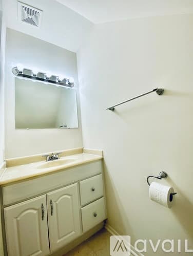Columbia Townhome: 10690 High Beam Court