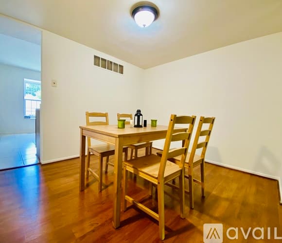 Columbia Townhome: 10690 High Beam Court