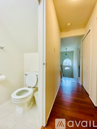Columbia Townhome: 10690 High Beam Court