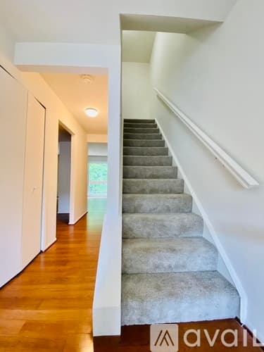 Columbia Townhome: 10690 High Beam Court