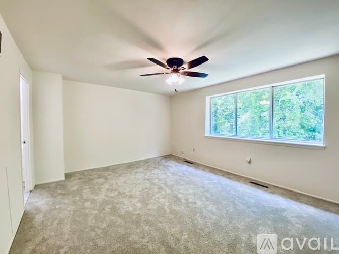 Columbia Townhome: 10690 High Beam Court