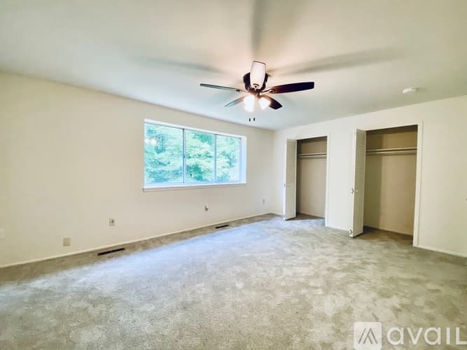 Columbia Townhome: 10690 High Beam Court