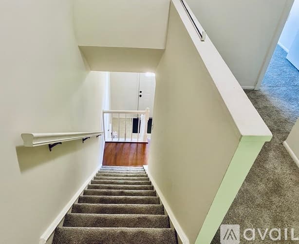 Columbia Townhome: 10690 High Beam Court