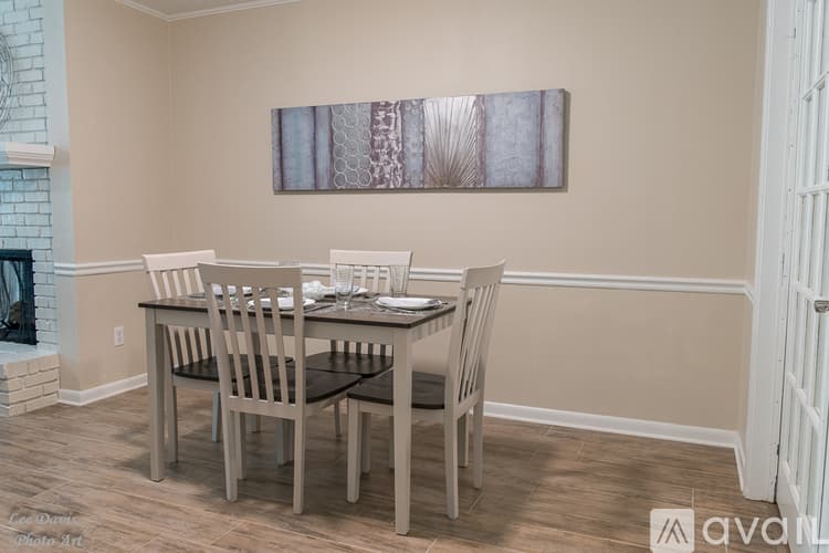 Shreveport Townhome: 10217 Los Altos Dr
