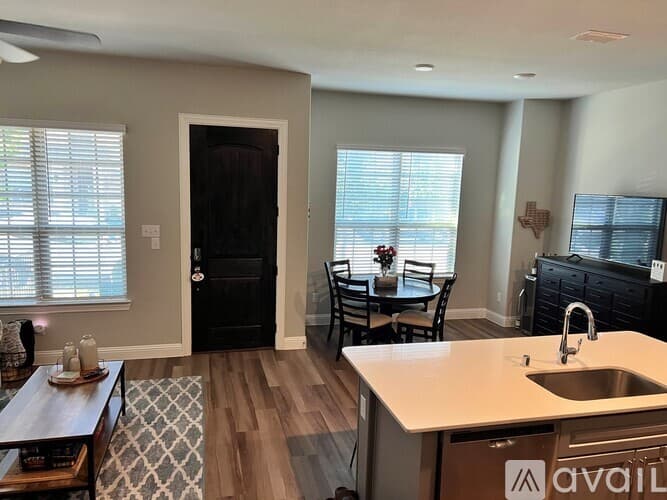 Flower Mound Townhome: 2225 Pinnacle Ln Flower Mound Tx 75028